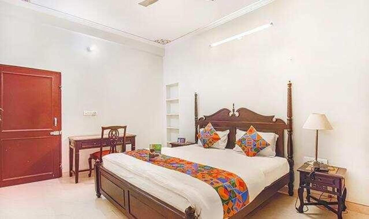 Fabhotel Sahib'S Nobel Джайпур Екстериор снимка